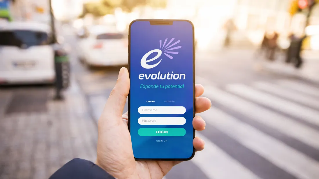 Manual de marca de Evolution por La Guayaba Online